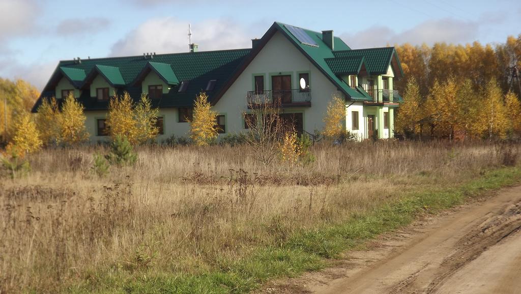 Dwor Na Otulinie Villa Bialowieza Bagian luar foto