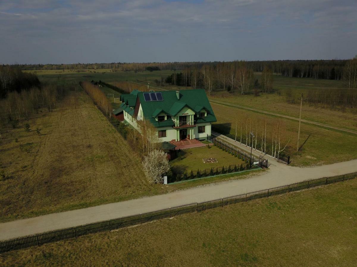 Dwor Na Otulinie Villa Bialowieza Bagian luar foto